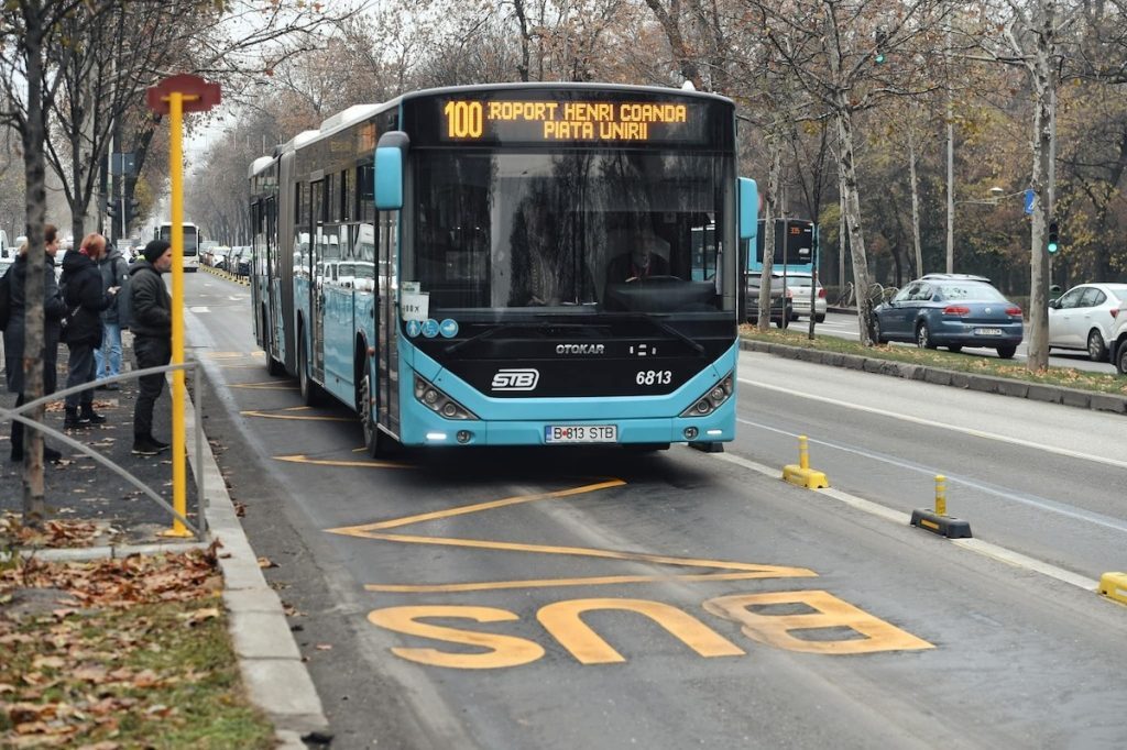 Primarul general al Capitalei, Ciprian Ciucu, a asigurat joi bucureștenii că procesul de eficientizare a serviciilor Societății de Transport București (STB) nu va impacta negativ angajații din activitatea de bază a companiei