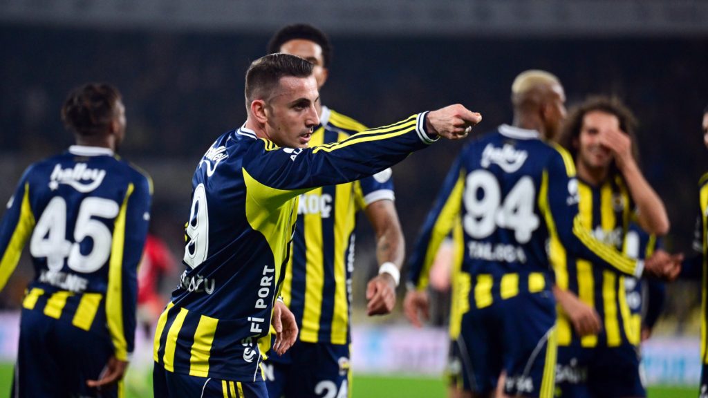 Fenerbahçe înfruntă Gençlerbirliği: Urmărește meciul live!