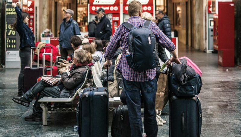 tommaso-pecchioli-03nt4WmL1Kk-unsplash-e1732278127619.jpg - StiriAlese