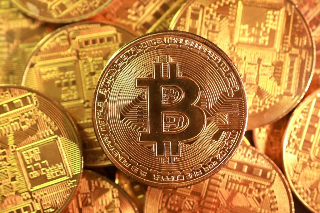 Piața crypto traversează o perioadă dificilă, iar situația actuală a Bitcoin reflectă, în mod clar, o încetinire acută a optimismului care dominase începutul anului 2025