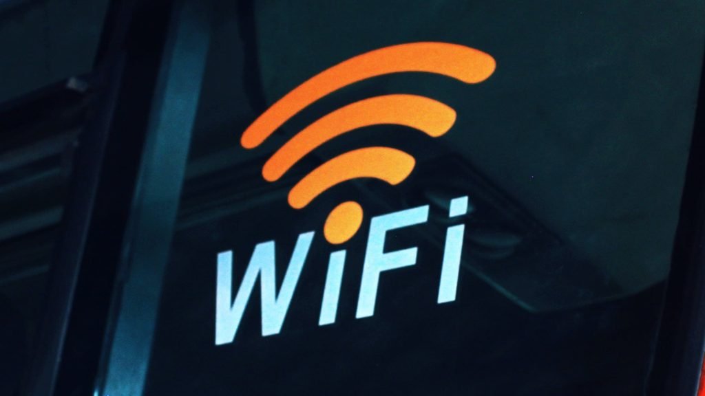Revoluție în comunicațiile wireless: cum tehnologia de 140 GHz promite viteze de până la 120 Gbps Industria comunicațiilor face un salt radical în fața limitărilor tradiționale ale infrastructurii și tehnologiei