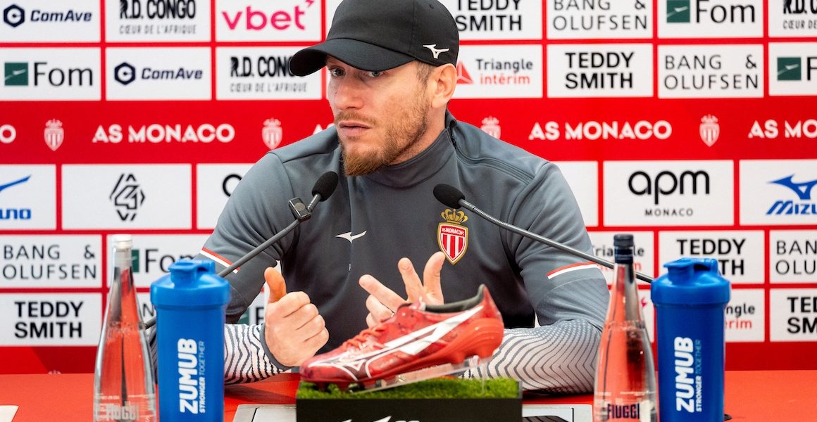 S&eacute;bastien Pocognoli : "Montrer la m&ecirc;me attitude que contre la Juve"