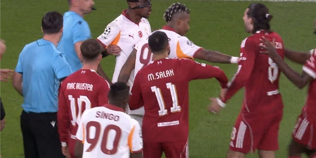 Osimhen se infiltrează după ce l-a atacat pe vedeta de la Liverpool, în timp ce era accidentat