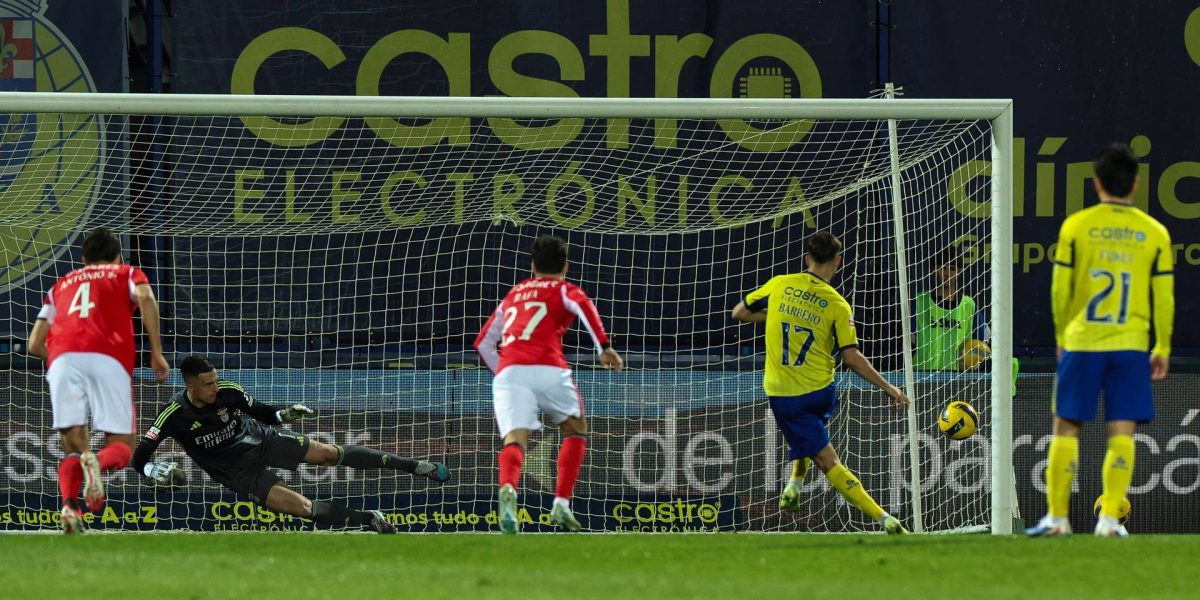 Ivanovic decisive, Benfica câștigă în Arouca când puțini mai sperau