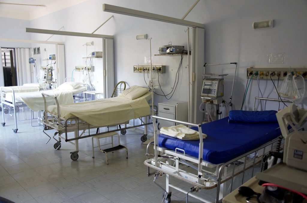 Tânără care a strâns 2,3 milioane de euro pentru tratament în SUA, decedată după o infecție într-un spital privat din București