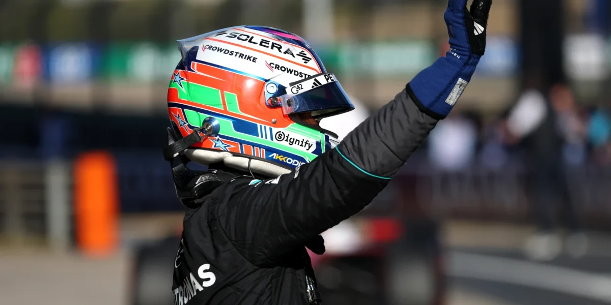 Kimi Antonelli devine cel mai tânăr pole la F1, zdrobindu-l pe Russell