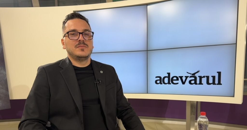 Makaveli acuză senatorul de mită, Ninel Peia: „L-am găsit pe stradă”