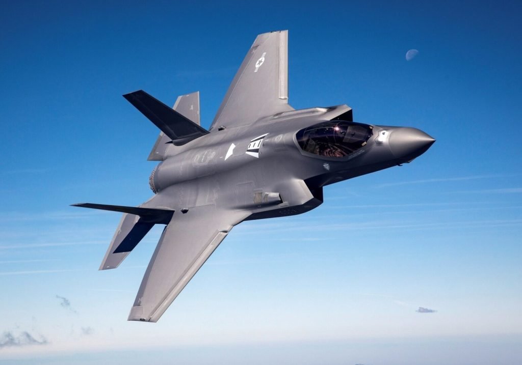 Armata israeliană a anunțat miercuri doborârea unui avion de luptă iranian, o manevră rareori văzută în spațiul aerian din zona Iranului și a Israelului, accentuând tensiunile crescânde din Orientul Mijlociu