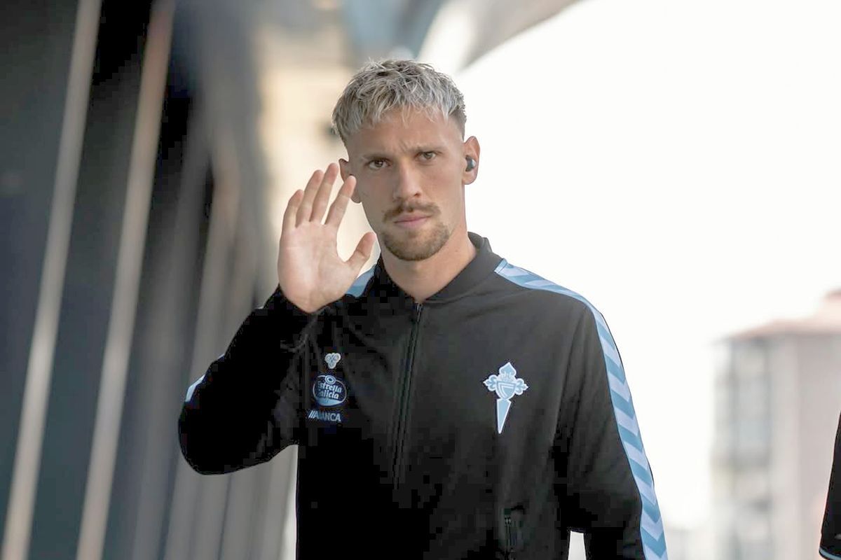 Ionuț Radu, cu șanse mari de a juca în meciul crucial din Turcia, după ce Celta Vigo anunță că are doar o contuzie Ionuț Radu, portarul principal al echipei naționale, se află într-o situație tensionată înaintea meciului decisiv din preliminariile Euro