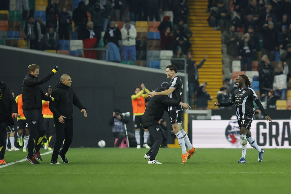 Udinese a câștigat cu scorul de 2-0 în deplasare pe terenul Genoa, într-un meci disputat la Ferraris, care a demonstrat încă o dată cât de imprevizibil poate fi fotbalul italian
