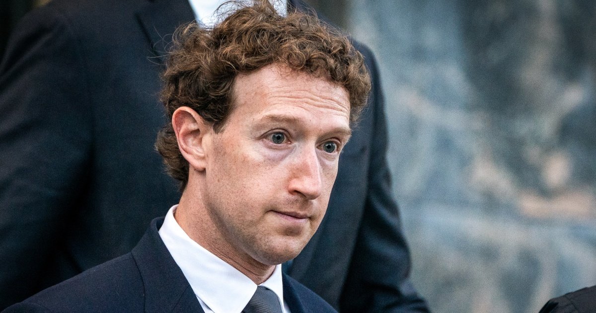 Meta și YouTube, considerate responsabile pentru dependența social media, sunt oblige să plătească 3 milioane de dolari despăgubiri unei tinere din Los Angeles Un tribunal din Los Angeles a stabilit o premieră pentru industria tehnologică