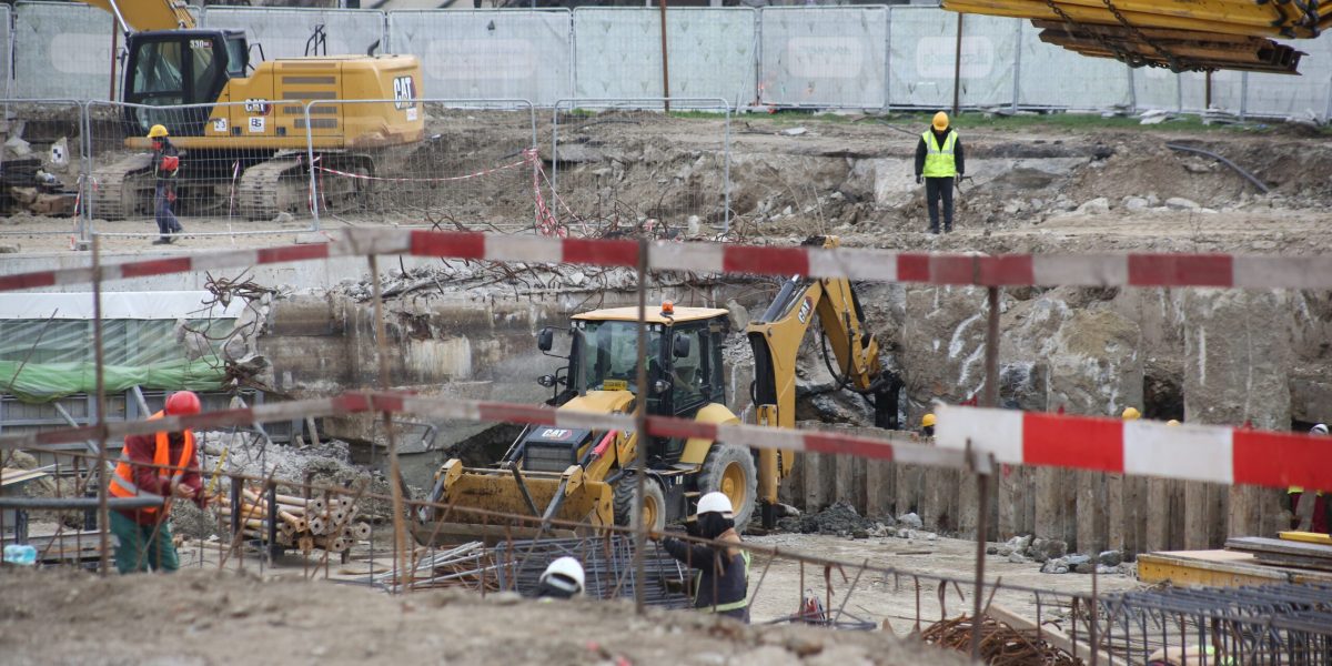 2Q7B0744-scaled.jpg - StiriAlese