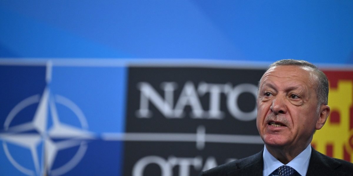 32DJ8R3-highres.jpg - StiriAlese