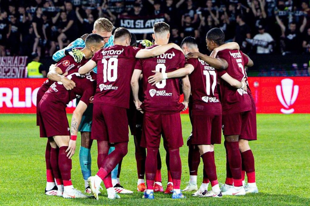 Breaking Bets: cele mai interesante meciuri ale serii și predicțiile experților Emisiunea Breaking Bets, difuzată de Gazeta Sporturilor, a adus în această după-amiază o privire detaliată asupra celor mai atractive partide din weekend, cu focus pe meciurile jucate în această seară