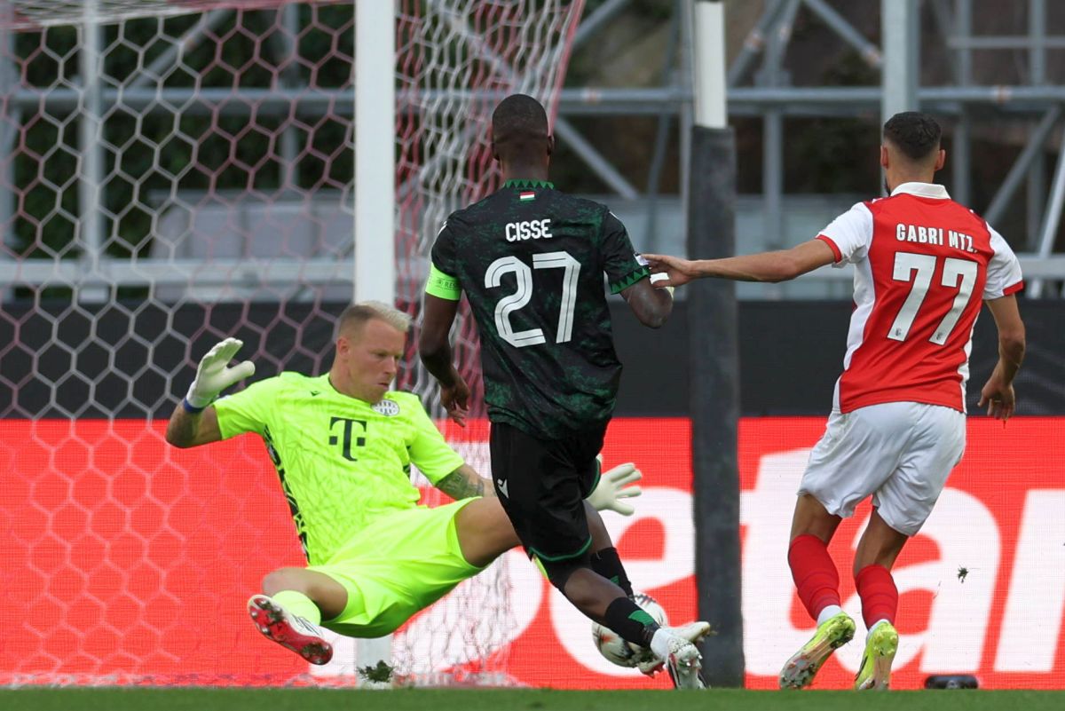 Braga a produs o surpreză de proporții în Europa League, reușind să întoarcă rezultatul negative din tur și să se califice în sferturile competiției, după o victorie categorică cu 4-0 pe propriul teren în fața Ferencvaros