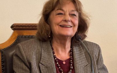 Universitatea „Alexandru Ioan Cuza” din Iași acordă titlul de Doctor Honoris Causa poetei Ana Blandiana