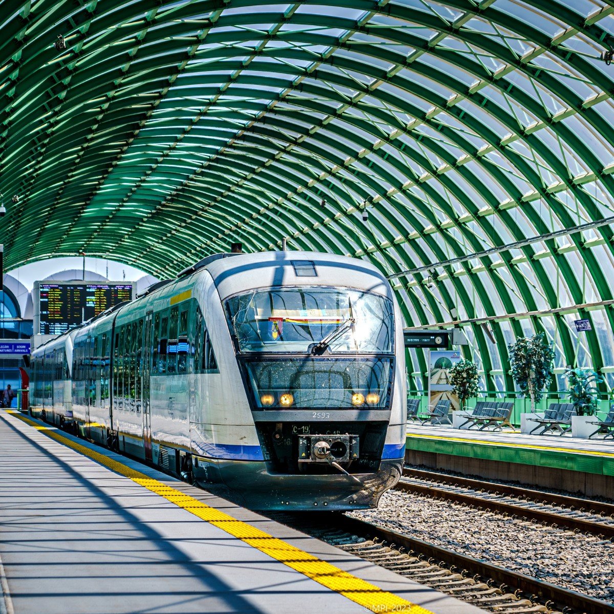 CFR Călători va întrerupe temporar serviciul de achiziție online a biletelor în noaptea de 4 spre 5 martie 2026, pentru lucrări de modernizare a infrastructurii informatice