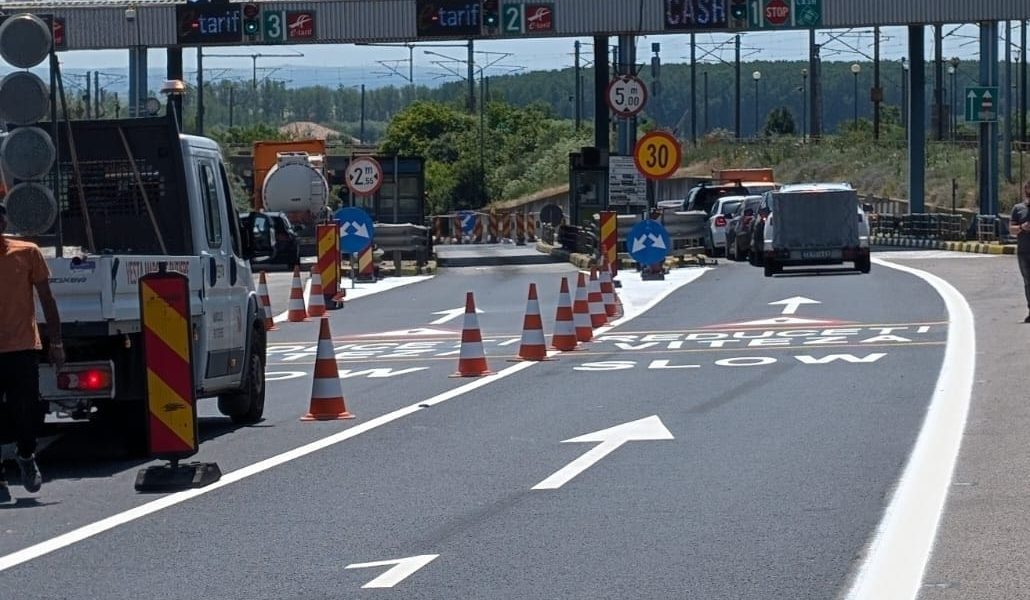 Banda pentru plata pe A2, de la Fetești, se închide temporar pentru plata tarifelor