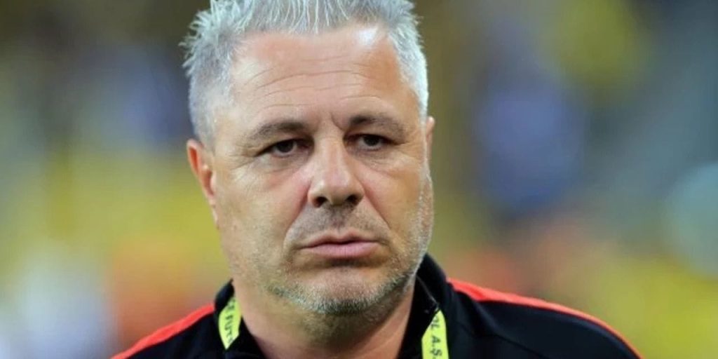 Marius Sumudica Afișează Semne de Întrebare în Suedia, După Căderea în Clasele Inferioare ale Ligii Saudi-Arabiene Anunțul oficial al clubului Al-Akhdoud privind încheierea colaborării cu Marius Sumudica a venit în plin val de rezultate negative pentru echipă