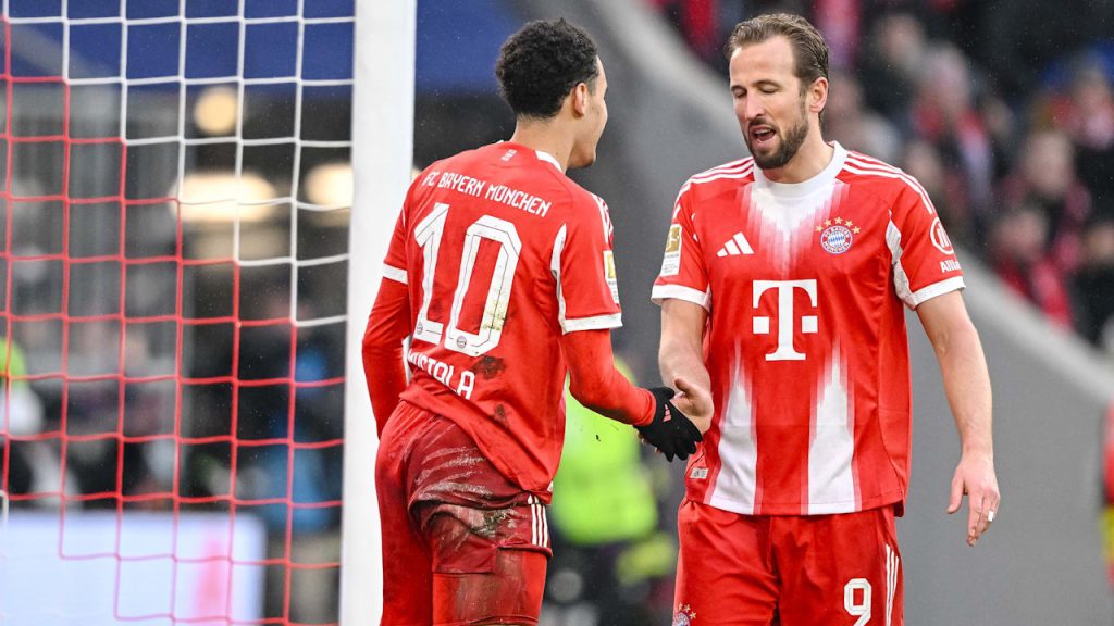 FC Bayern traversează o perioadă tensionată din punct de vedere financiar, în condițiile în care echipa de fotbal se apropie de obiective mari, dar costurile salariale și presiunile bugetare persistă