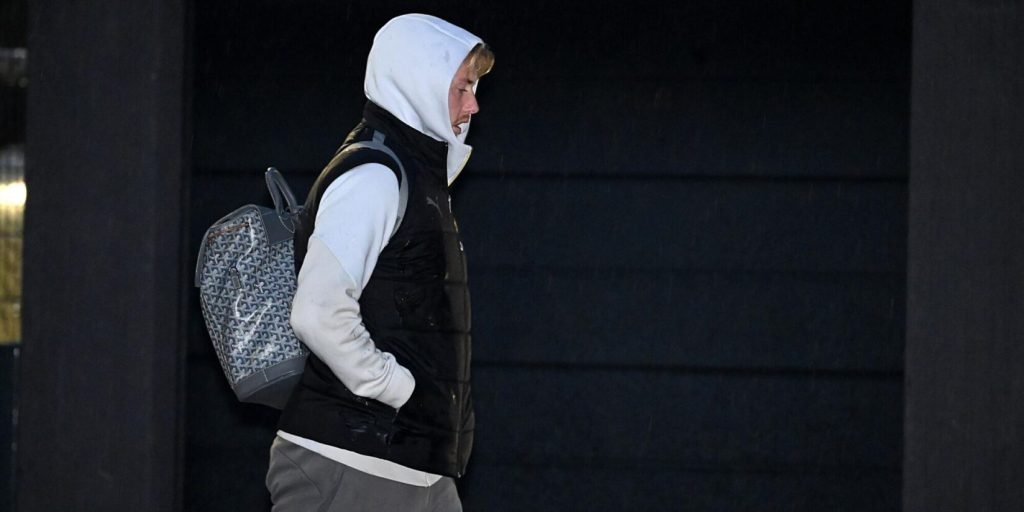 Borussia Dortmund a anunțat oficial decizia referitoare la componența echipei pentru partida de sâmbătă cu FC Augsburg, răspunzând astfel speculațiilor din ultimele zile