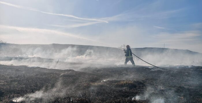 Incendiu devastator în Cluj: 30 de hectare de vegetație mistuite de flăcări