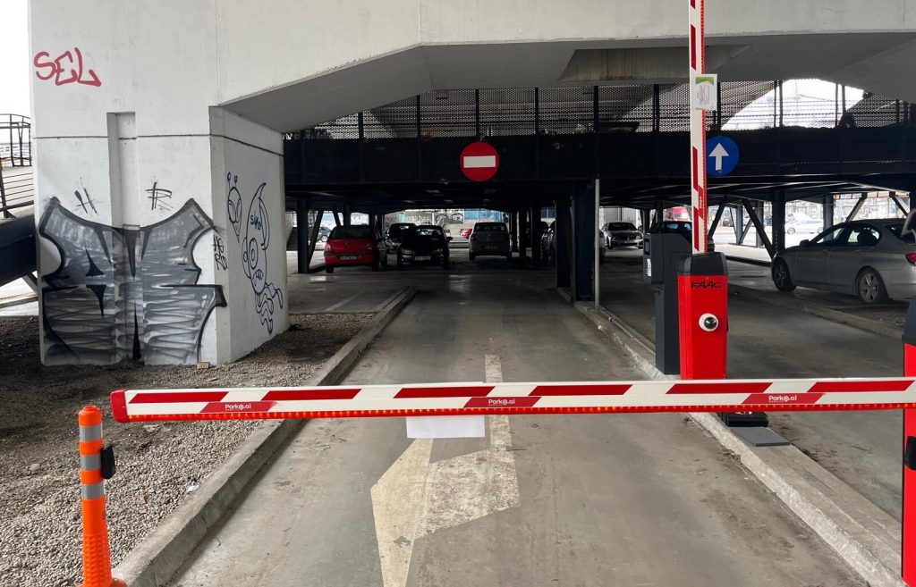 Primăria Sectorului 1 anunță deschiderea oficială a unui nou parcaj public cu barieră, situat sub Pasajul Basarab, în zona Nicolae Titulescu – Banu Manta