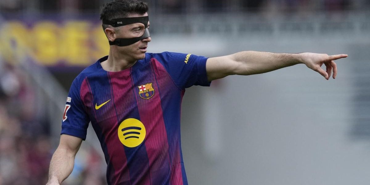 Lewandowski, titular în meciul crucial contra Newcastle