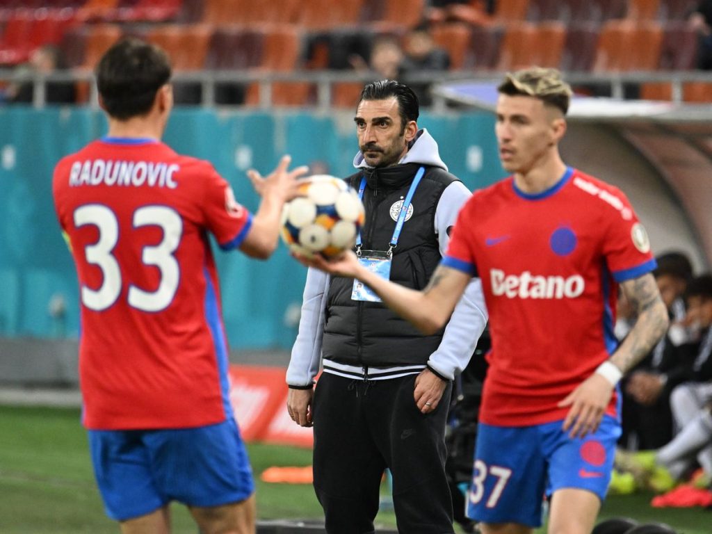 FCSB intră pe ultima sută a sezonului cu o situație explozivă în vestiar, după ce antrenorul Elias Charalambous și-a anunțat în mod oficial plecarea, iar tensiunile interne au escaladat până aproape de punctul de rupere