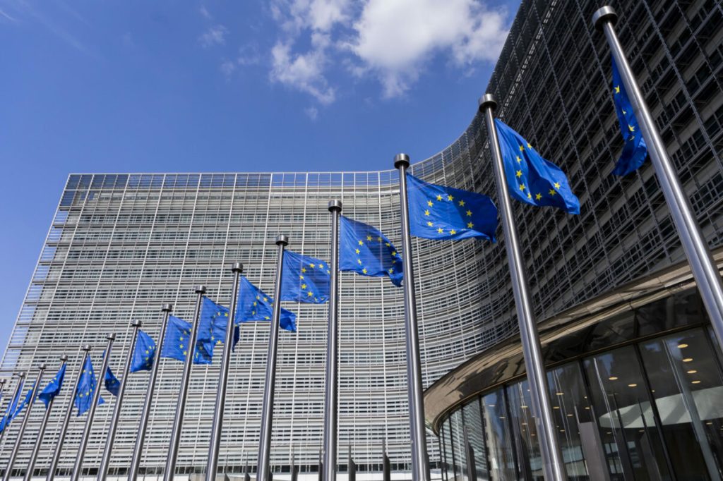 România anunță o majorare semnificativă a finanțării pentru sectorul sanitar, printr-un transfer de 522 de milioane de euro către Programul Național de Sănătate 2021-2027