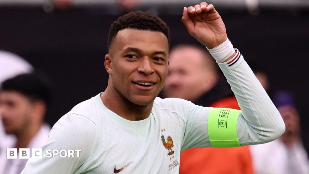 França învinge Brazilia cu 2-1 după o partidă dramatică la Gillette Stadium Uneori, fotbalul oferă meciuri care pătrund direct în inimile fanilor prin dramatismul și suspansul lor