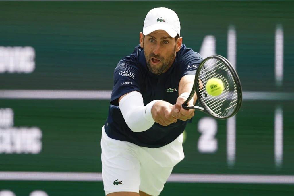Jucătorii de top ai tenisului mondial au pășit în turul următor la Indian Wells, unul dintre cele mai prestigioase turnee din circuit, învingându-și cu ușurință adversarii de pe tabloul principal