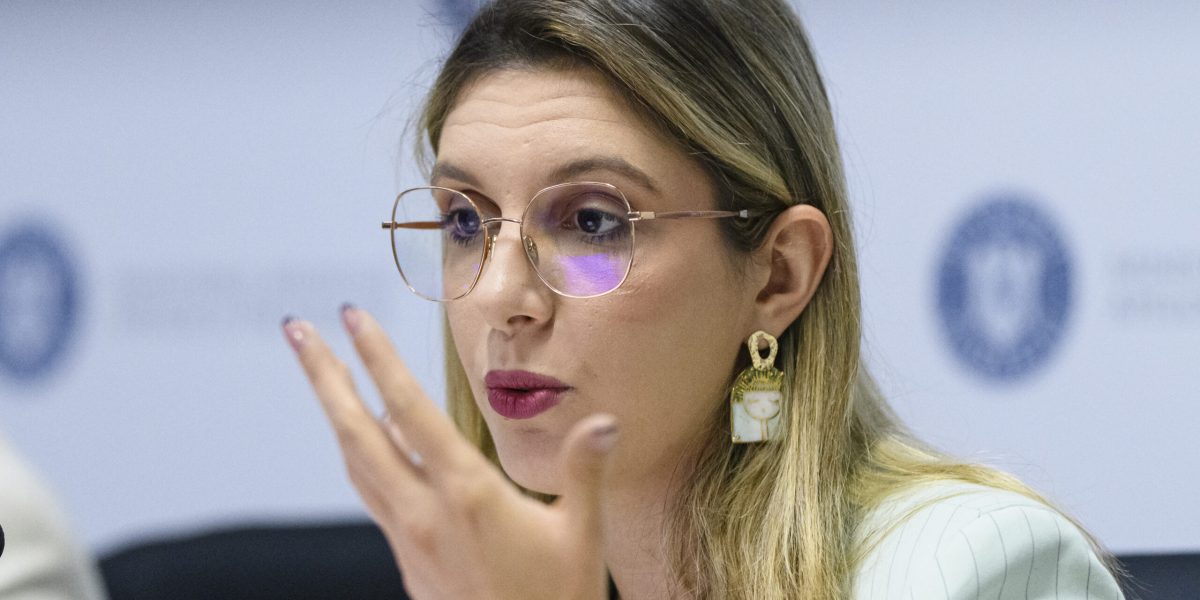 Diana Buzoianu: Reorganizare în ocoalele silvice, cu eliminare de posturi