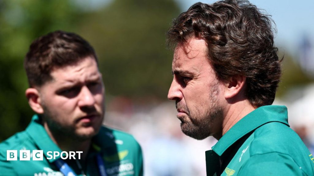 Newey și Red Bull au blocat titluri pentru Alonso în anii 2010 și 2012, însă ingeniosul inginer de aerodinamică și-a exprimat recent scepticismul față de șansele actuale ale Honda în F1 Într-un interviu recent, Adrian Newey, legendarul designer de automobile din Formula 1 și consilier tehnic la Aston Martin, a avansat o serie de observații dure despre situația actuală a echipei Honda și eforturile sale de a relansa motorul în Marele Circ