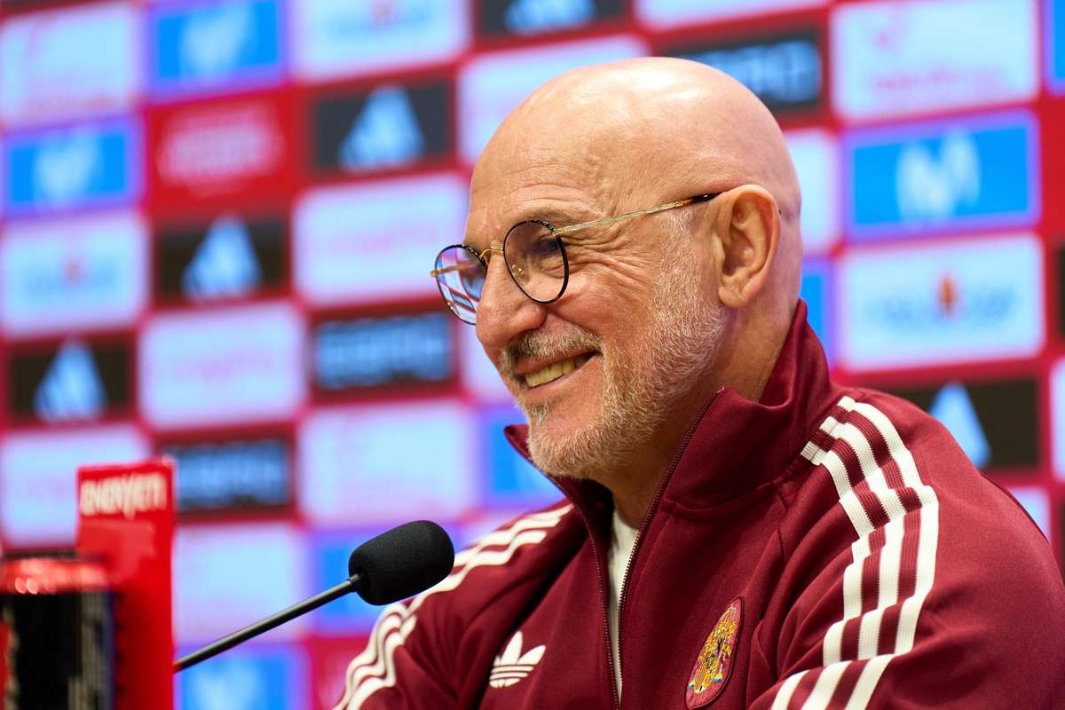 Naționala Spaniei a anunțat oficial numerele de pe tricouri pentru meciul din această seară împotriva Serbiei, programat să înceapă la ora 22:00, aducând, totodată, în prim-plan o decizie surprinzătoare din partea selecționerului Luis de la Fuente