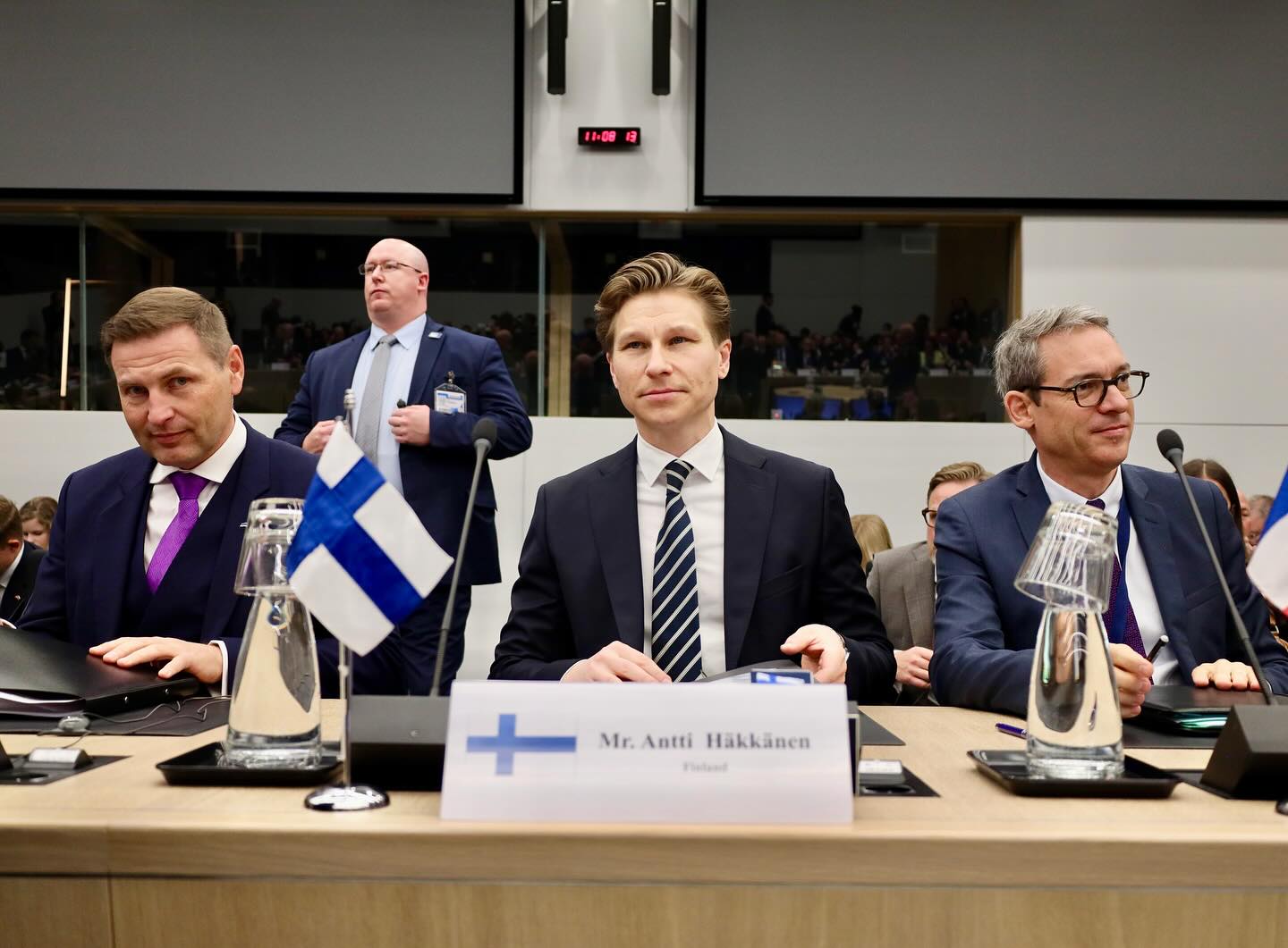 Finlanda urmărește să-și relaxeze politica privind armele nucleare, în contextul tensiunilor crescute din Europa, decizie ce a fost anunțată de ministrul Apărării, Antti Häkkänen