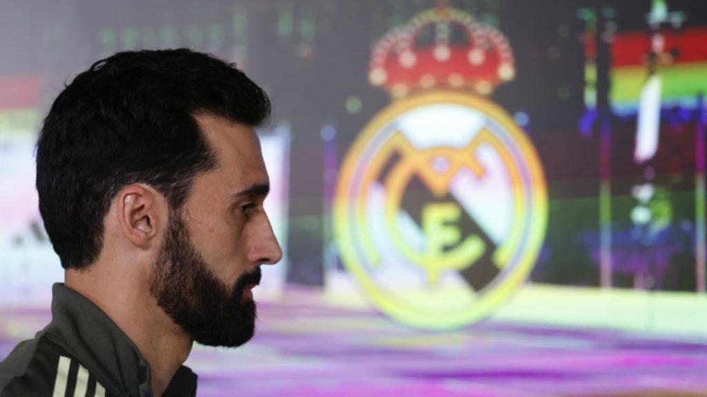 reunión de urgencia de Arbeloa con cuatro pesos pesados del vestuario