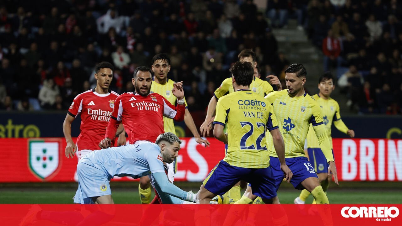 Arouca 1 - 1 Benfica | Richard Ríos coloca a bola no fundo das redes e empata a partida - Futebol