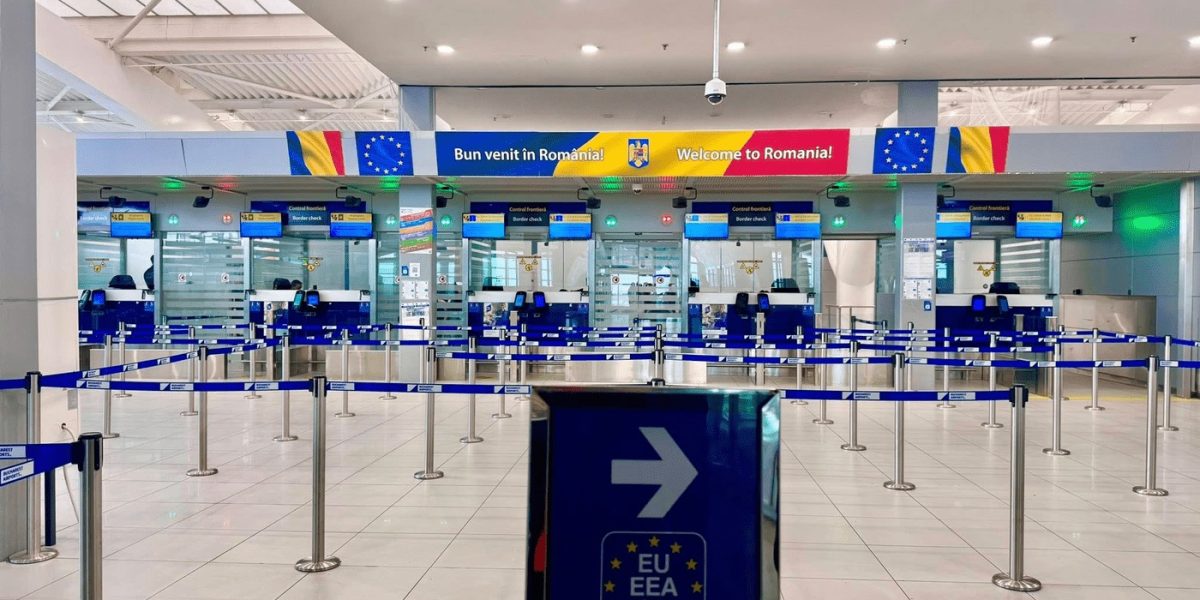 Cat-a-costat-un-bilet-in-al-doilea-avion-care-a-adus-acasa-romanii-din-Dubai.-Secretul-pentru-a-prin.jpeg - StiriAlese