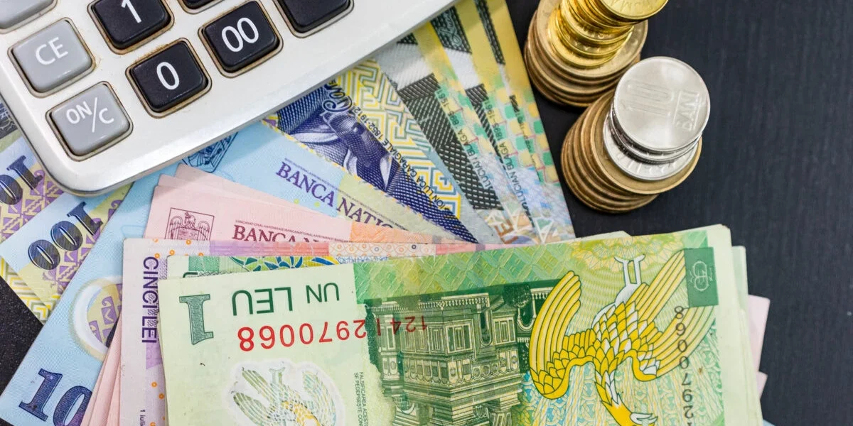 Cat-te-costa-daca-platesti-doar-suma-minima-la-cardul-de-credit.-Exemplu-pentru-o-datorie-de-5.000-d.webp - StiriAlese