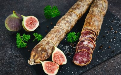 Ce-este-stratul-alb-de-pe-salam.-Trebuie-indepartat-inainte-de-consum-Explicatia-unui-nutritionist.jpeg - StiriAlese