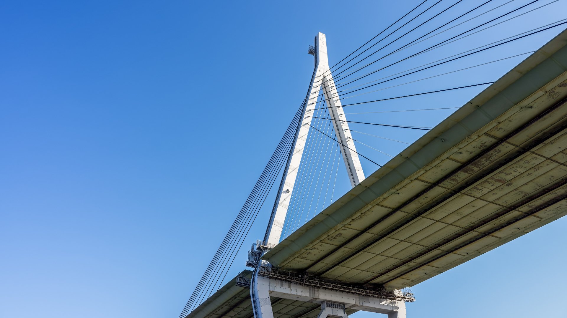 Cel mai înalt pod suspendat din Europa va lega versanții Văii Rebrei în Parva