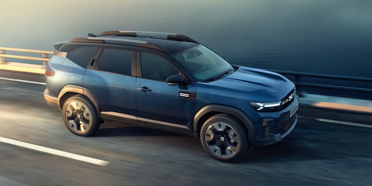 Dacia-Bigster-Journey_Indigo-Blu.jpg - StiriAlese