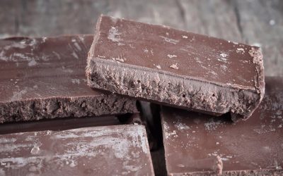 De-ce-apare-acel-strat-alb-pe-ciocolata-e-semn-ca-s-a-stricat-sau-poate-fi-consumata-.jpg - StiriAlese