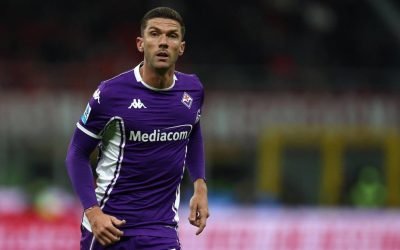 Fiorentina și Parma se întâlnesc într-un meci crucial pentru salvare, la Florența După o etapă fără rezultate favorabile, Fiorentina și Parma se duelează sâmbătă după-amiază pe stadionul Artemio Franchi, într-un meci cu mize uriașe în luta pentru evitarea retrogradării