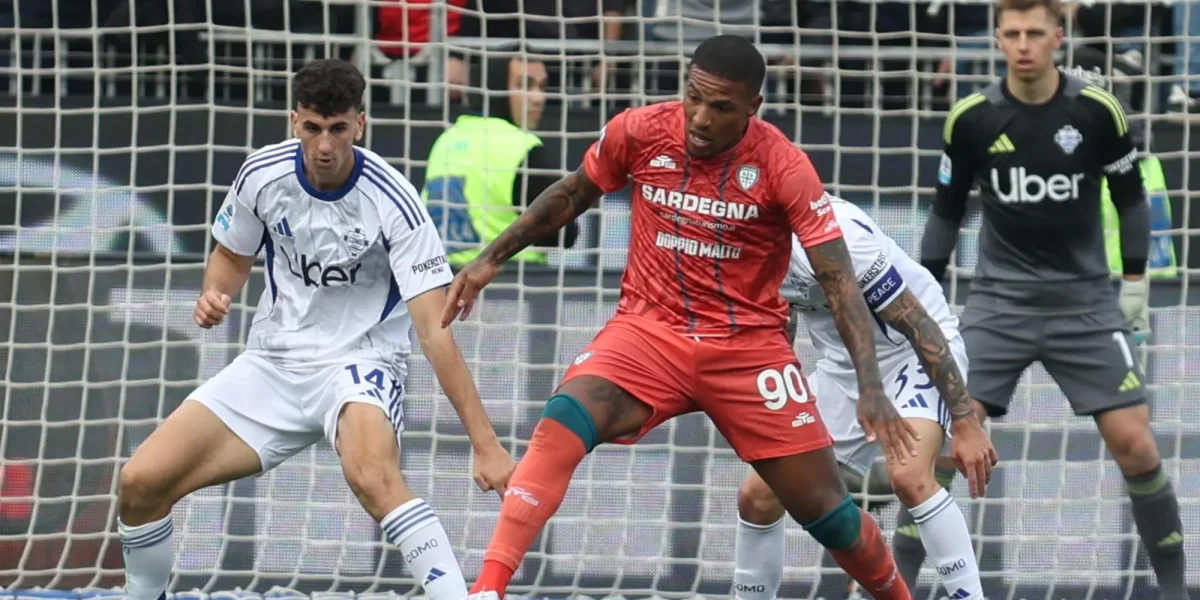 Cagliari Napoli, formazioni ufficiali della partita di Serie A