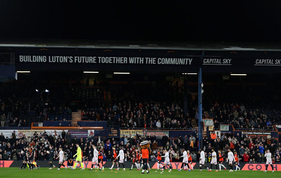 GD_Luton_v_Plymouth_Vertu_Trophy_24FEB26_013.jpg - StiriAlese