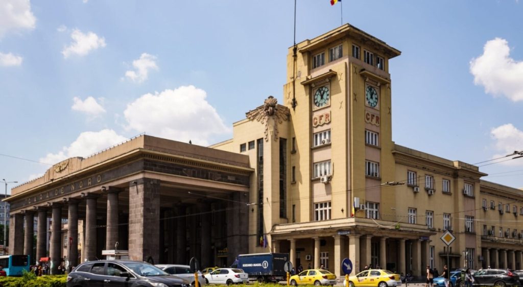 Arhitecții din București cer organizarea unui concurs internațional pentru modernizarea Gare de Nord Reprezentanții Ordinului Arhitecților din România (OAR) București lansează un apel vehement pentru organizarea unui concurs internațional de soluții pentru modernizarea Gării de Nord, cel mai important nod feroviar al țării