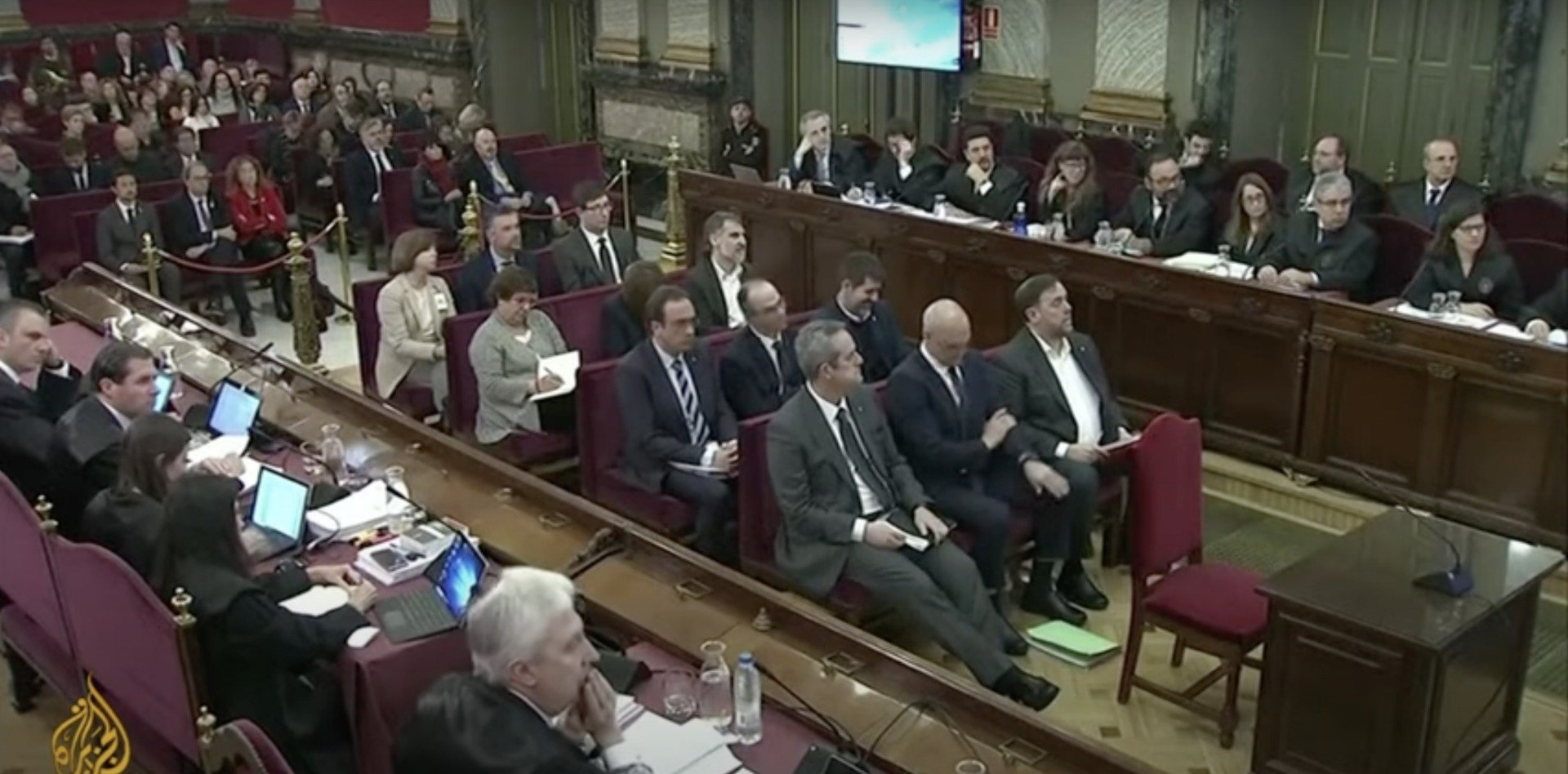 Guvernul spaniol de stânga întărește sprijinul pentru imigranți ilegali, anunțând extinderea accesului la servicii de sănătate Madrid, 28 martie 2023 — Guvernul de stânga al Spaniei a făcut un pas semnificativ în politica sa de imigrație, decizând să își consolideze poziția într-un context european tot mai polarizat