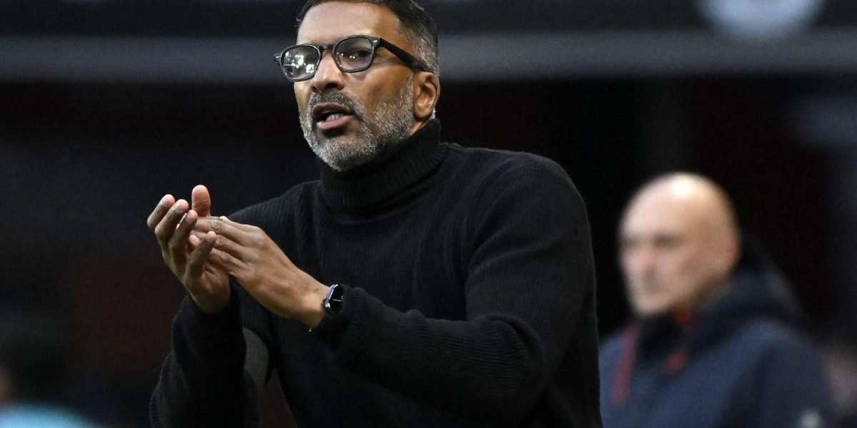 Habib Beye explique le choix surprenant Nwaneri pour les tirs au but